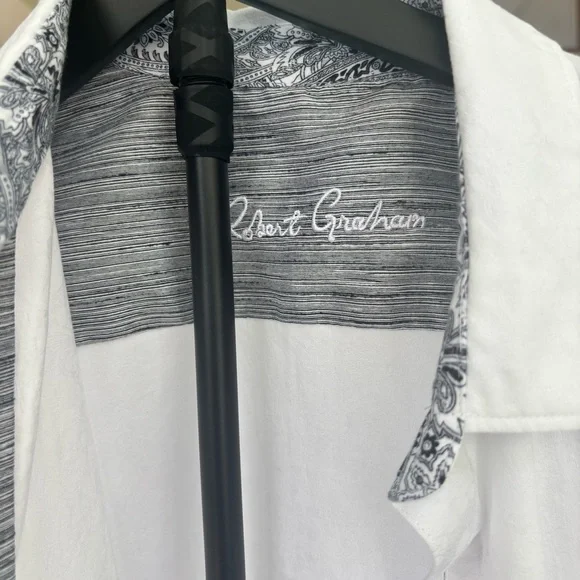 Robert Graham Classic Fit White Floral Pattern Short Slve M XL Button Shirt - Picture 8 of 8